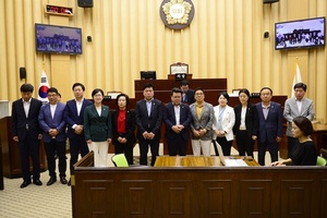 [NSP PHOTO]광주 서구의회,  치평동 클럽 내 구조물 붕괴사고 사과문 발표 및 행정사무조사 실시