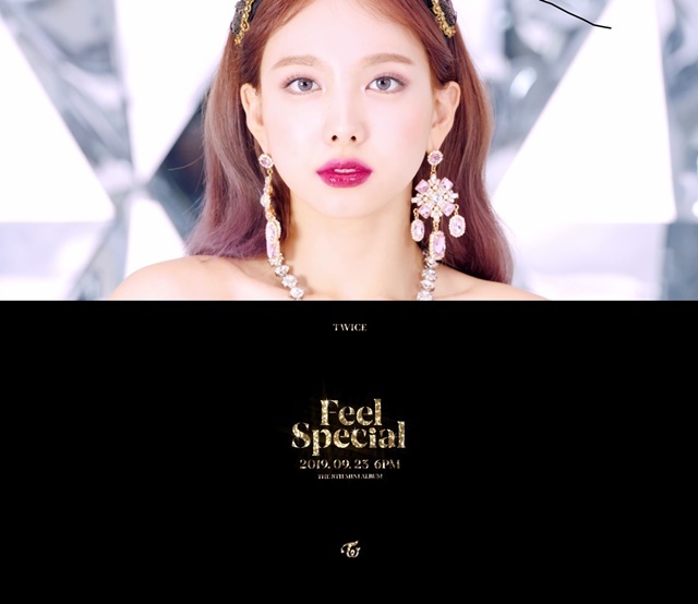 NSP통신-▲미니 8집 Feel Special 티저 나연 영상 화면 캡처 (JYP엔터테인먼트 제공)