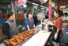 (NSP NEWS Image)조명자 수원시의장, 추석 앞두고 전통시장 방문
