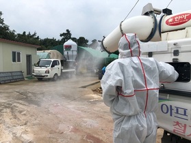 [NSP PHOTO]전남농협, 추석 명절 앞두고 가축전염병 예방 일제소독 실시