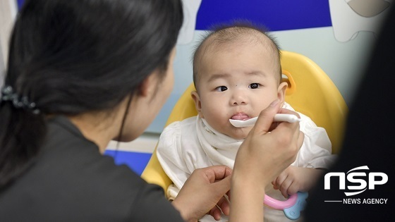 [NSP PHOTO]장수군, 출산장려금 확대 지원…개정 조례안 공포