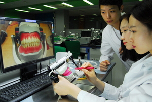 [NSP PHOTO]대구보건대 치기공과, 선진 해외 취업 두각 드러내