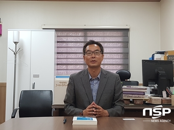 NSP통신-박경목 서대문형무소역사관 관장이 국내 첫 양심적 병역거부 사건인 등대사 사건 80주년 기념 특별전의 성공적 개최에 대해 말하고 있다. (강은태 기자)