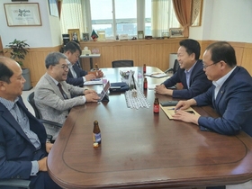 [NSP PHOTO]성준모 경기도의원, 안산교육 발전 위한 간담회 열어