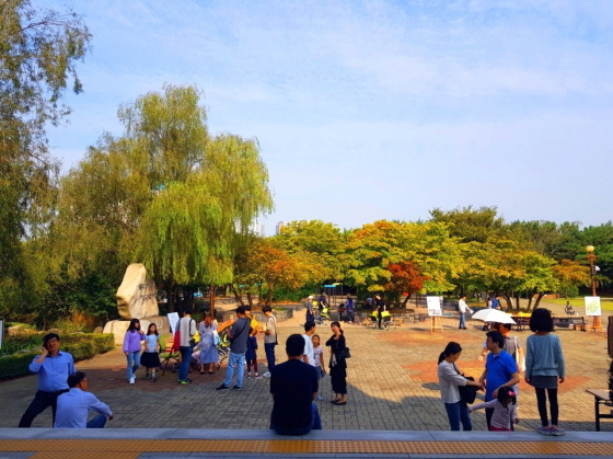 NSP통신-갈대습지로 떠나는 수학(Math)여행 한마당 축제 모습. (안산환경재단)