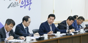 [NSP PHOTO]김상돈 의왕시장, 월간업무보고 및 지시사항 보고회 회의 주재