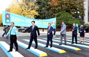 [NSP PHOTO]국회교통안전포럼 국회內 3D 횡단보도 설치