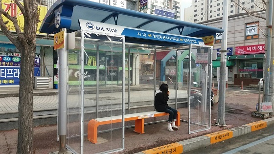 NSP통신-▲보령시가 버스 및 택시승강장 점검에 나섰다. (보령시)
