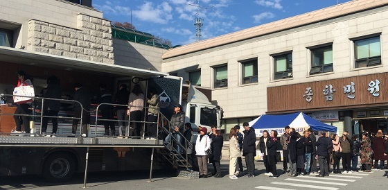 NSP통신-▲공주시가 돼지고기 소비촉진을 위한 홍보 캠페인을 실시했다. (공주시)
