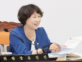 [NSP PHOTO]유진선 용인시의원, 용인평온의숲 장사시설 재계약 추궁