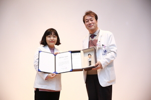 [NSP PHOTO]대구가톨릭대병원 김은진 교수, 한국장기조직기증원 생명나눔 공로상 수상