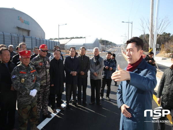 NSP통신-포항시는 15일 오천읍 문덕리 일원의 포항철강4단지 내 동국S＆C 삼거리에서 신문덕코아루 앞 문덕3교를 연결하는 도로를 개통했다. (포항시)