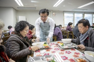 [NSP PHOTO]전북은행, 전주․남원․대전서 떡국 나눔 봉사활동