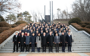 [NSP PHOTO]전국 보훈관서장단, 오산 죽미령 평화공원 방문