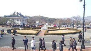 [NSP PHOTO]성묘객들로 붐비는 국립이천호국원