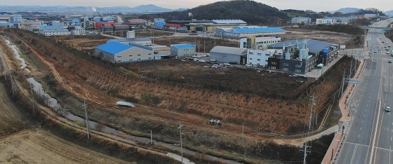 NSP통신-▲예산군이 예당일반산업단지 일원에 미세먼지 차단 숲을 조성한다(지난해 모습). (예산군)