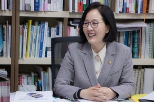 [NSP PHOTO]김현아 의원, 민주당 수도권 텃밭 고양시 평정 나서