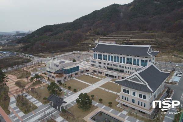 NSP통신-경상북도교육청은 지난 26일 교육지원청 시설담당을 대상으로 신학기 대비 시설관련 화상회의를 가졌다. (경상북도교육청)