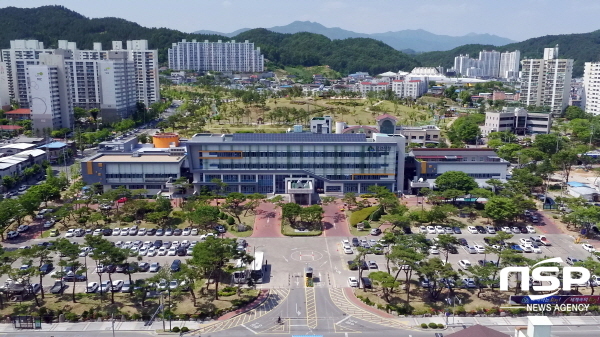 NSP통신-문경시는 온실가스 및 미세먼지저감 등 대기환경 개선을 위해 전기자동차 민간보급 사업을 추진한다. (문경시)