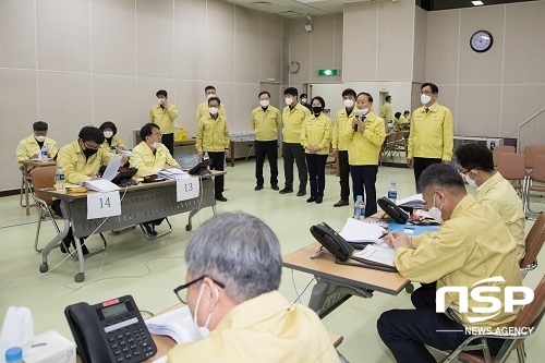 [NSP PHOTO]군산시의회, 코로나19 능동감시 근무자 격려방문