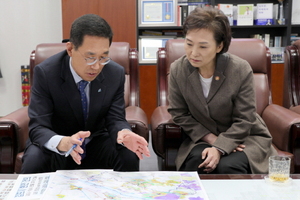 [NSP PHOTO]김주영 후보, 국토부 장관 만나 GTX-D, 김포한강선, 인천 2호선 연결 공약 건의