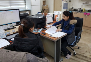 [NSP PHOTO]용인도시공사, 찾아가는 계약 서비스 소상공인 지원