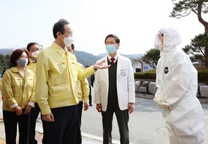 [NSP PHOTO]송하진 전북지사, 진안군의료원 방문·격려
