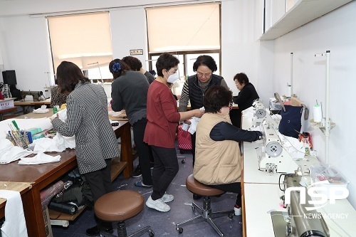 [NSP PHOTO]정읍시, 시민 재능기부로 면 마스크 제작 지원