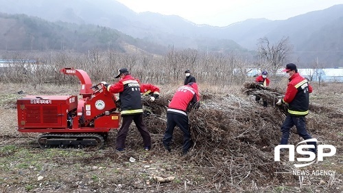 [NSP PHOTO]완주군, 산불위험요인 영농부산물 파쇄 적극 지원