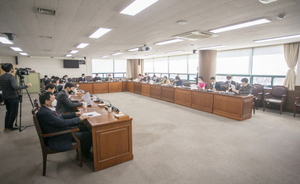 [NSP PHOTO]안산시의회, 코로나19 극복 동참 국외연수비 전액 삭감 결정