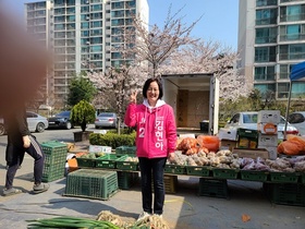 [NSP PHOTO]김현아 통합당 고양시정 후보, 선거운동 첫날 이용우 선거캠프 인근부터 시작