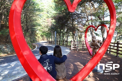 [NSP PHOTO][가볼까]진안 마이산 연인의 길·산약초타운 별빛소리 정원