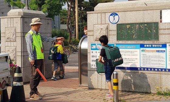 NSP통신-▲천안시가 코로나19 확산으로 중단한 노인 일자리 사업을 재개한다. (천안시)