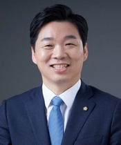 [NSP PHOTO]김병관 지역위원장 성남특례시 위해 계속 노력 할 터