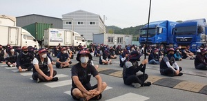 [NSP PHOTO]화물연대 충남택배지회, CJ대한통운 아산센터서 투쟁결의 대회 진행