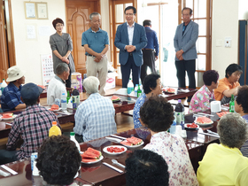 [NSP PHOTO]송귀근 고흥군수, 귀향인 집들이 방문 격려