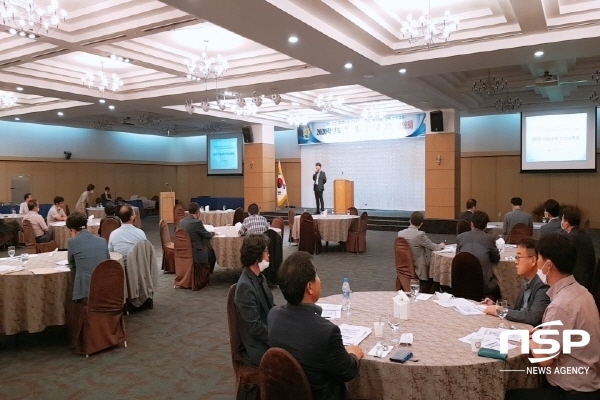 NSP통신-경상북도교육청은 지난 9일 구미 센츄리호텔과 금오공업고등학교에서 직업교육 내실화 운영을 위한 직업계고등학교 교감 협의체를 가졌다고 10일 밝혔다 (경상북도교육청)