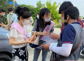 [NSP PHOTO]천안시, 외국인 대상 방역점검 활동