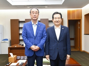 [NSP PHOTO]장세용 구미시장, 정세균 총리 만나 지역 현안 직접 건의