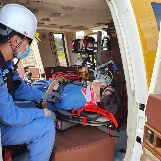 NSP통신-헬기 응급환자 이송 모의훈련 (포스코 제공)