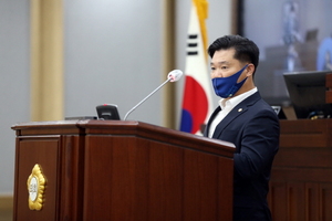 [NSP PHOTO]최찬민 수원시의원, 정치 홍보현수막 단속 대책마련 촉구