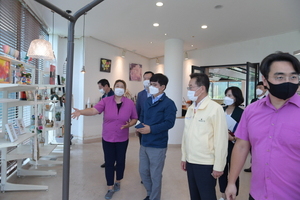 [NSP PHOTO]허태웅 농촌진흥청장 영천시 영농현장 방문