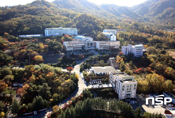 NSP통신-경북과학대가 학생들에게 10만 원씩의 코로나19 특별장학금을 지급했다. (경북과학대학교)