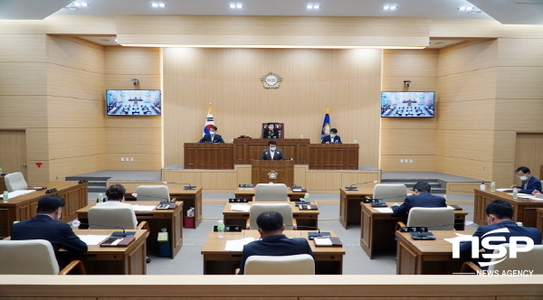 NSP통신-예천군의회는 26일 의회 본회의장에서 제240회 예천군의회 임시회 제2차 본회의를 열고 11일간의 임시회 활동을 마무리했다. (예천군의회)