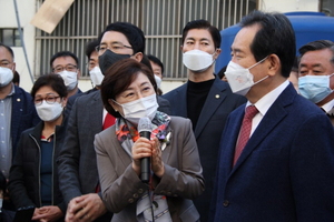 [NSP PHOTO]김정재 국회의원, 포항 찾은 정세균 국무총리에게 지역 현안사업 시행 촉구