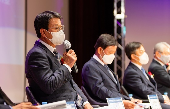 NSP통신-▲청양군이 지역사회 통합돌봄 선도사업 운영성과 공유 심포지엄에 참석했다. (청양군)