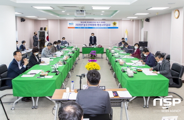 NSP통신-경상북도의회 농수산위원회가 지난 9일부터 14일간 일정으로 2020년도 행정사무감사에 들어갔다. (경상북도의회)