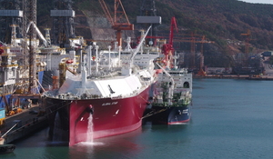 [NSP PHOTO]가스공사, 세계 최초 선박간 LNG 선적 실증 테스트 성공