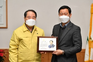 [NSP PHOTO]담양군 최형식 군수, 농협 지자체 협력사업 평가 우수상 수상