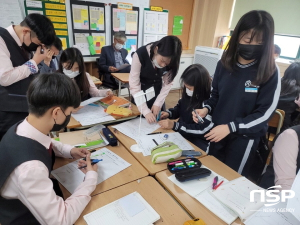 NSP통신-경상북도교육청은 공정하고 투명한 심사를 거쳐 2020학년도 학생참여형 수업전문가 인증 대상자를 최종 선정했다고 16일 밝혔다 (경상북도교육청)